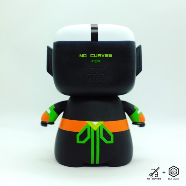 老子 LAOZI - Limited Edition Toy // NO CURVES for BLK Studio China (3)